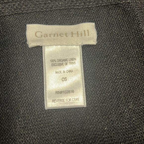 Garnet Hill Linen Wrap - Picture 3 of 4